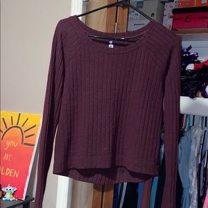 Maroon sweater